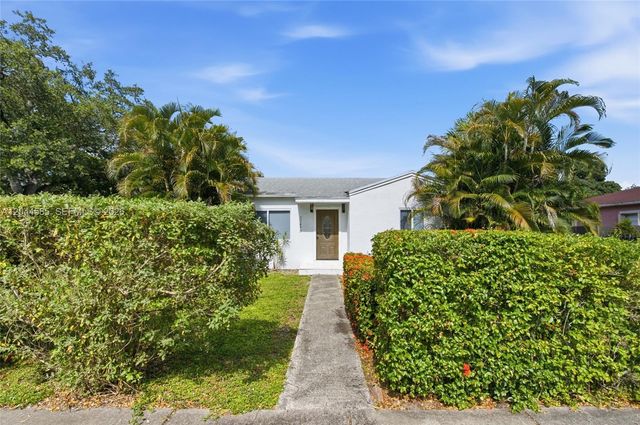 12475 NW 10th Ave, North Miami, FL 33168