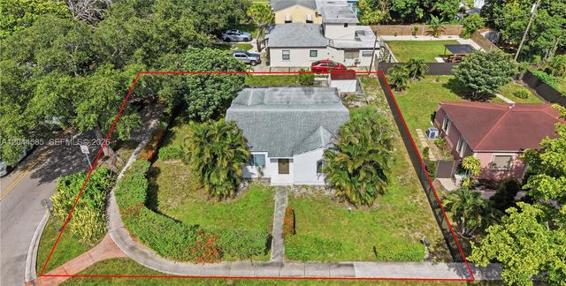12475 NW 10th Ave, North Miami, FL 33168