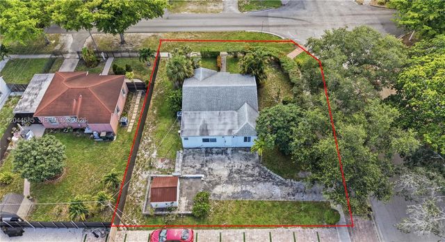 12475 NW 10th Ave, North Miami, FL 33168