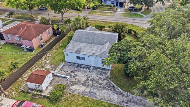 12475 NW 10th Ave, North Miami, FL 33168