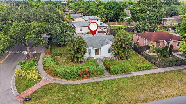 12475 NW 10th Ave, North Miami, FL 33168