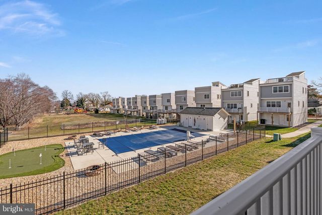 308 DOUGLAS AVE, Colonial Beach, VA 22443