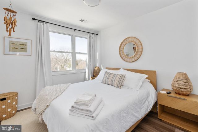 308 DOUGLAS AVE, Colonial Beach, VA 22443