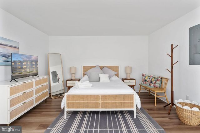 308 DOUGLAS AVE, Colonial Beach, VA 22443