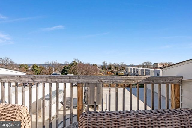 308 DOUGLAS AVE, Colonial Beach, VA 22443