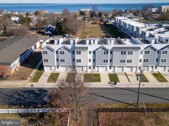 308 DOUGLAS AVE, Colonial Beach, VA 22443