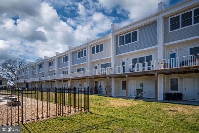 308 DOUGLAS AVE, Colonial Beach, VA 22443