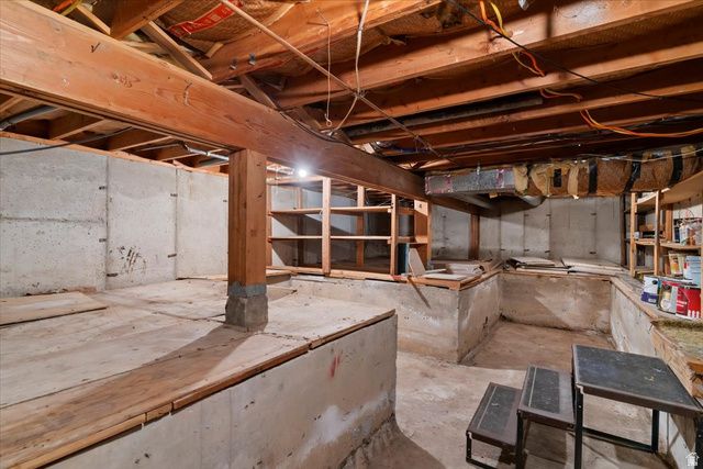 4111 S 5350 W, Hooper, UT 84315