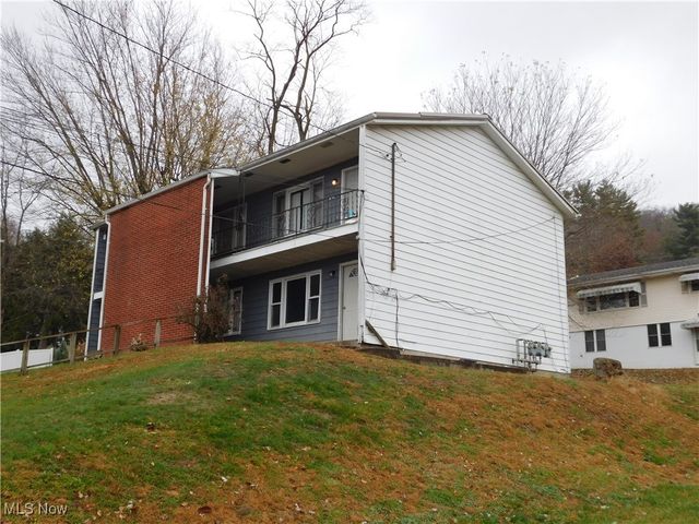 1125 4th Street, New Martinsville, WV 26155