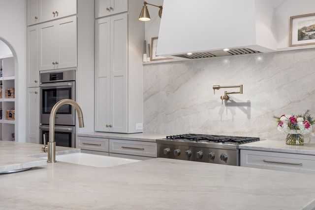 2194 Burgin Drive, Thompsons Station, TN 37179