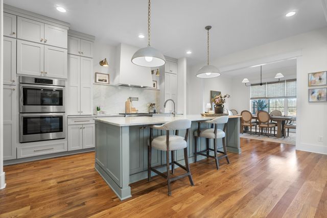 2194 Burgin Drive, Thompsons Station, TN 37179