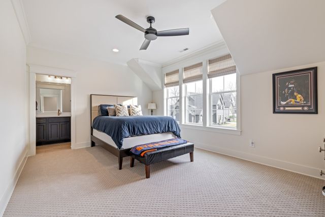 2194 Burgin Drive, Thompsons Station, TN 37179