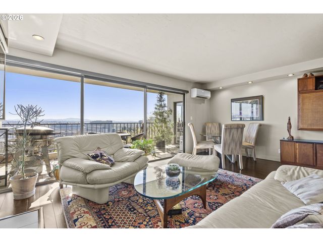 2211 Sw 1ST Ave 1104, Portland, OR 97201