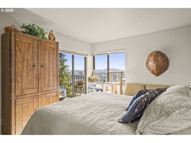 2211 Sw 1ST Ave 1104, Portland, OR 97201