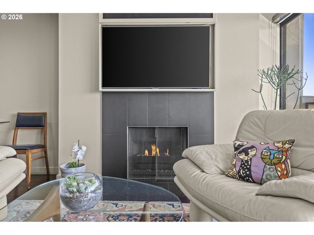 2211 Sw 1ST Ave 1104, Portland, OR 97201