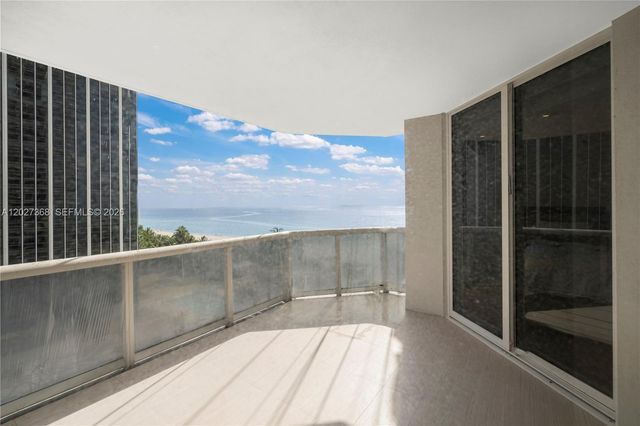 4779 Collins Ave 908, Miami Beach, FL 33140