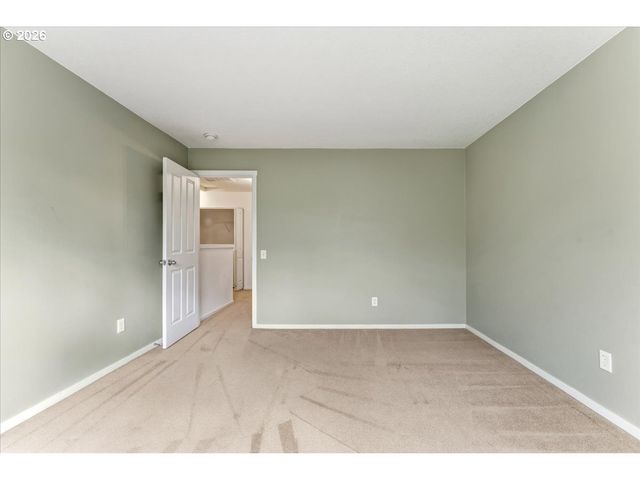 2137 Ne SHEFFIELD Ave, Hillsboro, OR 97006