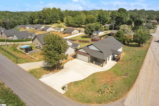 57 Pamela Drive, Greenville, SC 29611