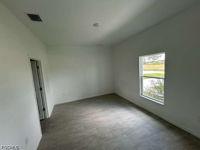1701 NE 44th TER, Cape Coral, FL 33909