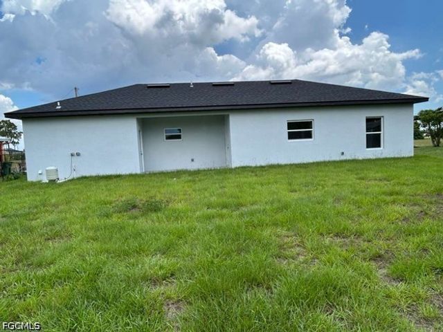 1701 NE 44th TER, Cape Coral, FL 33909