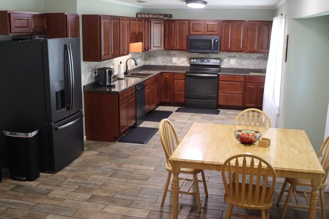 4318 S Park Avenue, Dothan, AL 36301