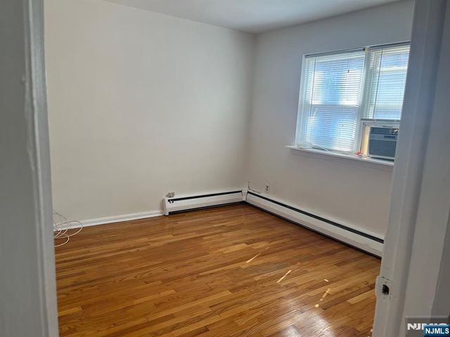 300 E Homestead Avenue B 8, Palisades Park, NJ 07650