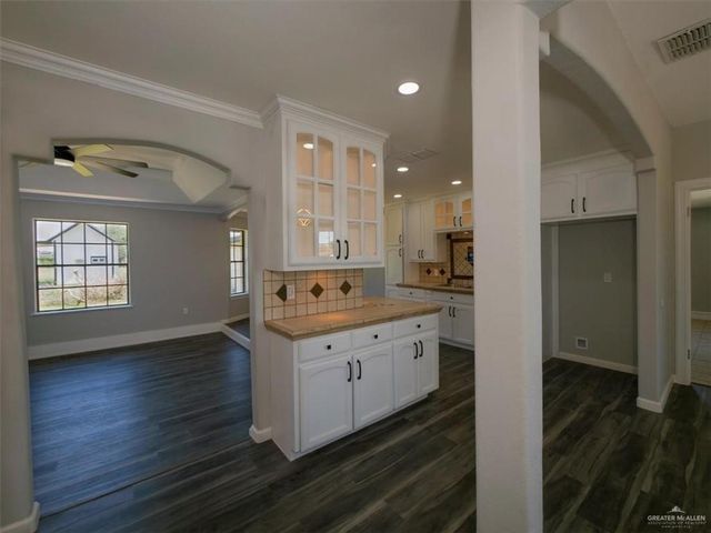 4507 W Rogers Road, Edinburg, TX 78541