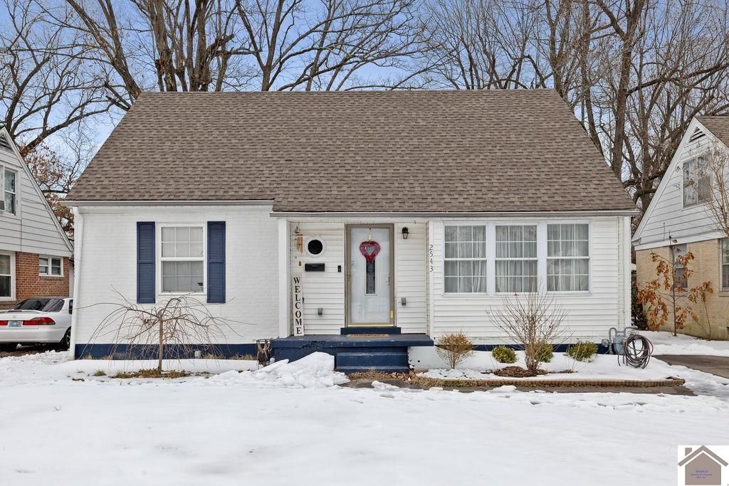 2543 Clay Street, Paducah, KY 42001