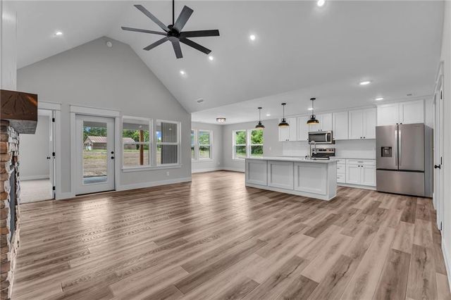 1116 Bluestem Circle, Baldwin City, KS 66006