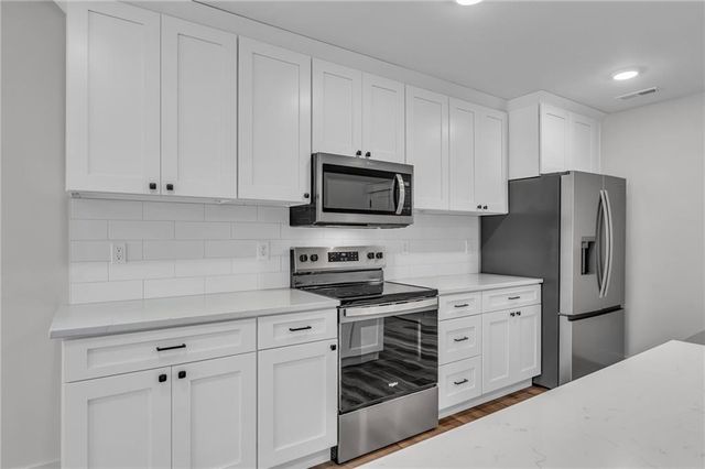 1116 Bluestem Circle, Baldwin City, KS 66006