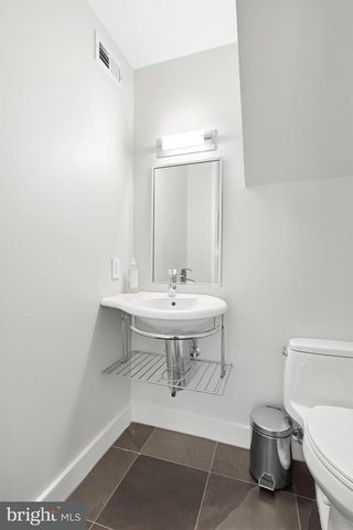 10519 ZION DR, Fairfax, VA 22032