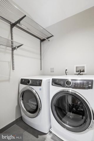 10519 ZION DR, Fairfax, VA 22032