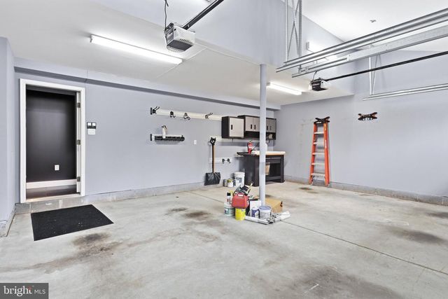 10519 ZION DR, Fairfax, VA 22032