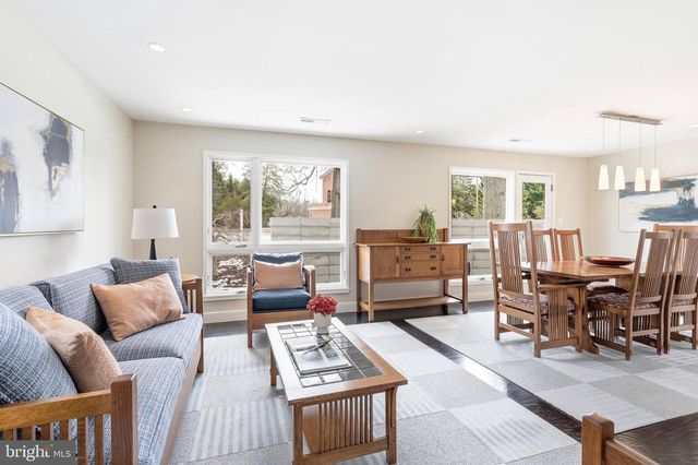 10519 ZION DR, Fairfax, VA 22032