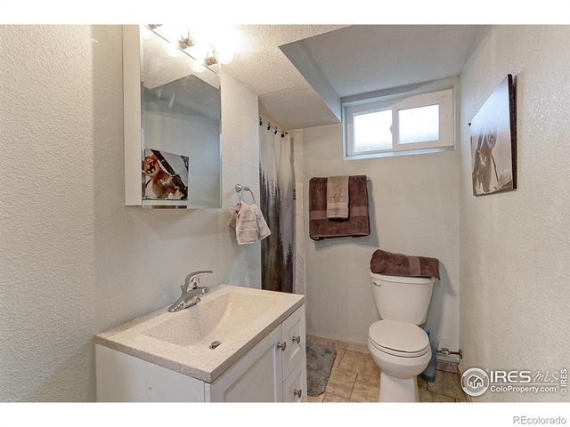 3333 W Wagon Trail Drive, Englewood, CO 80110