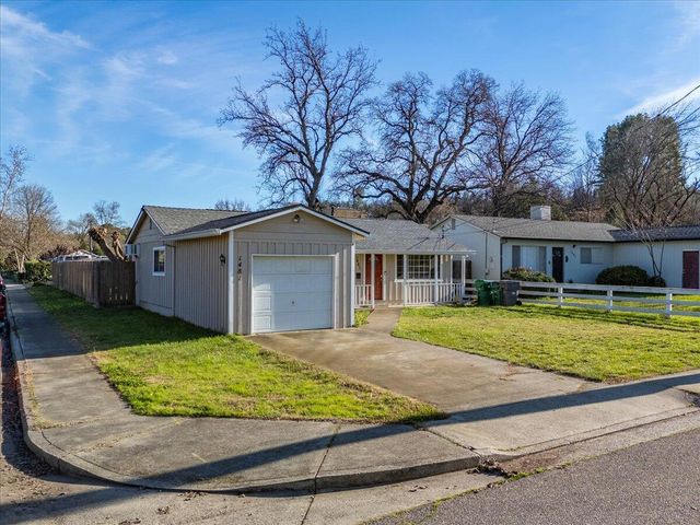 1481 Diamond Street, Anderson, CA 96007