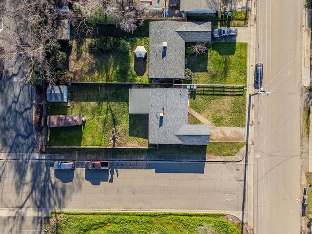 1481 Diamond Street, Anderson, CA 96007