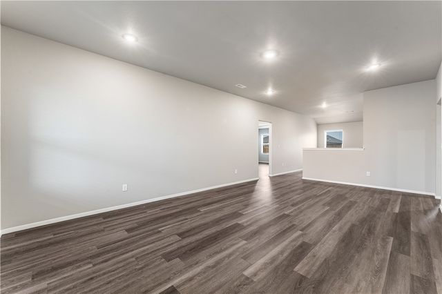 927 W Aiden Drive, Siloam Springs, AR 72761