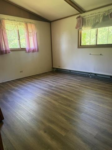 W13940 Beechnut Avenue, Hancock, WI 54943