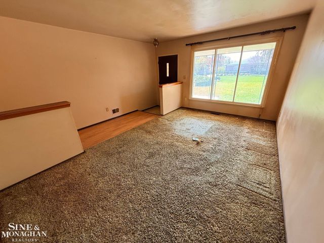 6655 Lee Crest Drive, West Bloomfield Twp, MI 48322