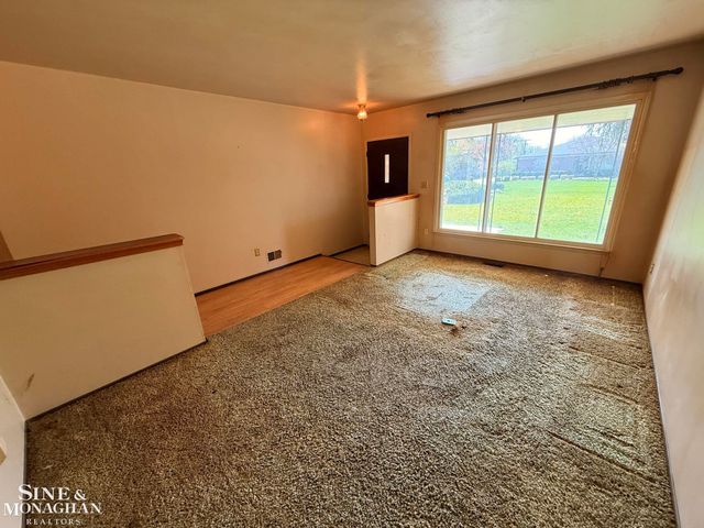 6655 Lee Crest Drive, West Bloomfield Twp, MI 48322