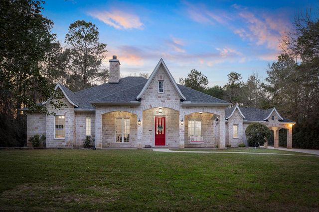 4046 Highland Pass, Montgomery, TX 77316