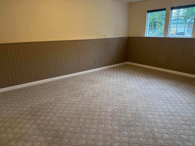 204 Lemon Ln, Nine Mile Falls, WA 99026