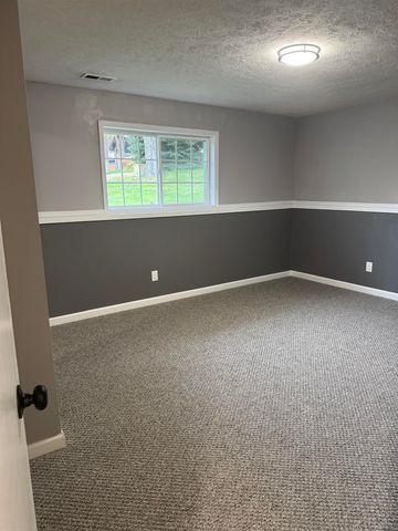 204 Lemon Ln, Nine Mile Falls, WA 99026