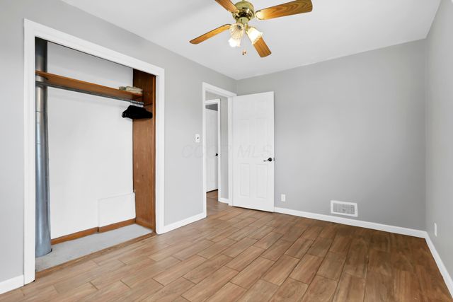 1023 Glenmore Avenue, Newark, OH 43055