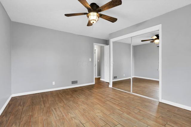 1023 Glenmore Avenue, Newark, OH 43055
