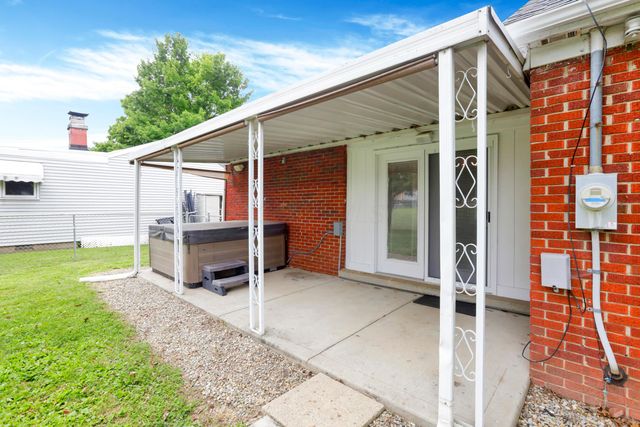 1023 Glenmore Avenue, Newark, OH 43055