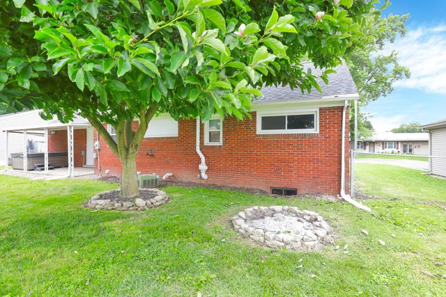 1023 Glenmore Avenue, Newark, OH 43055