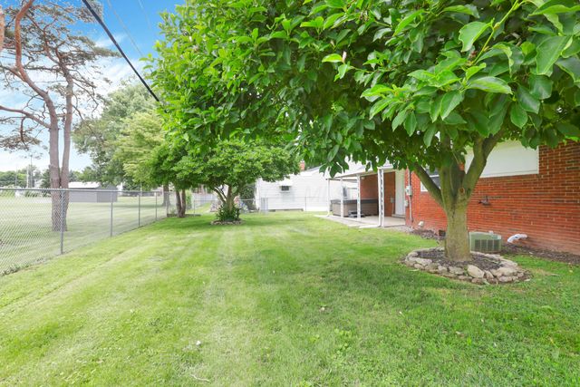 1023 Glenmore Avenue, Newark, OH 43055