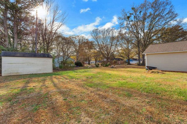 1185 Holly Springs Road, Lyman, SC 29365